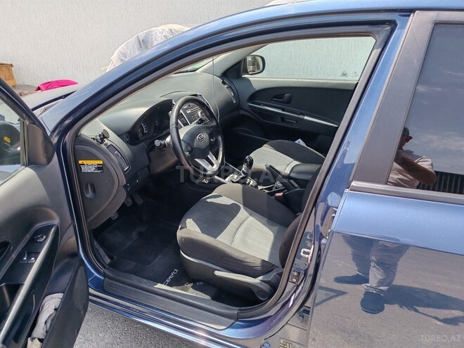 Kia  2010, 250,000 km - 1.6 l - Bakı
