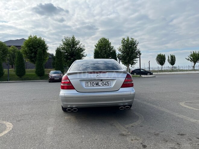 Mercedes E 240 2002, 112,000 km - 2.6 l - Tovuz