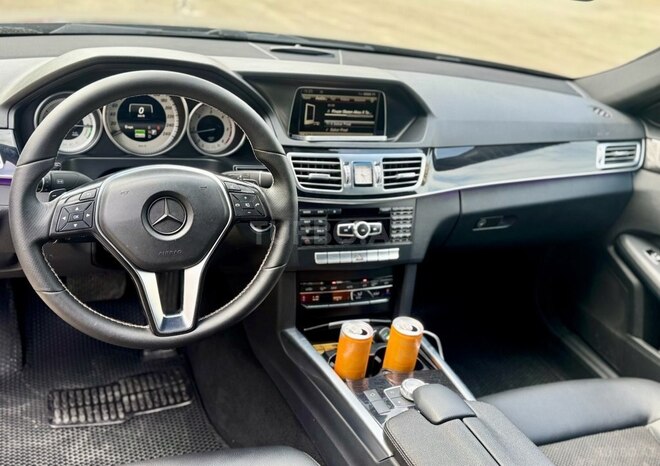 Mercedes E 300 2014, 186,000 km - 2.1 l - Bakı