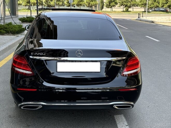 Mercedes E 220 d 2018, 140,000 km - 2.0 l - Bakı