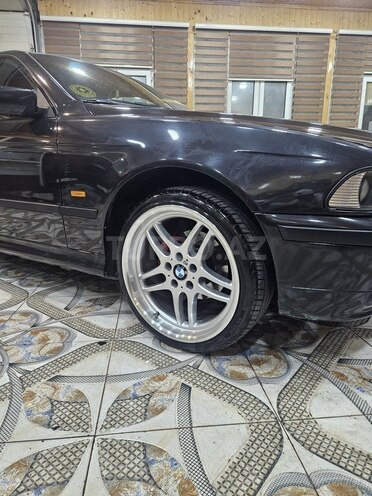 BMW 523 1997, 490,000 km - 2.5 l - Bakı