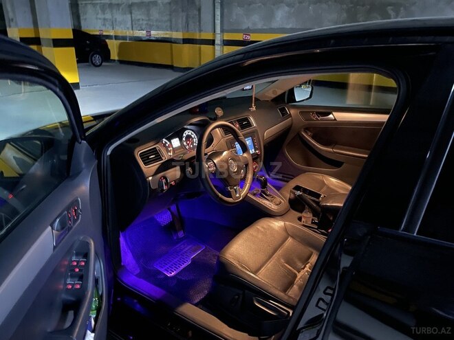 Volkswagen Jetta 2014, 180,000 km - 1.8 l - Bakı