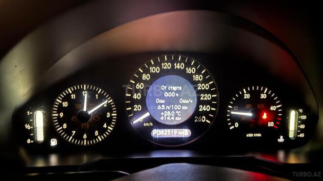 Mercedes E 220 2006, 383,000 km - 2.2 l - Bakı
