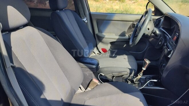 Hyundai Elantra 2004, 333,000 km - 1.6 л - Sumqayıt