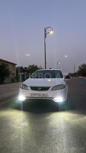 Daewoo Gentra 2013, 333,800 km - 1.5 l - Naxçıvan