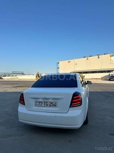 Daewoo Gentra 2013, 333,800 km - 1.5 l - Naxçıvan