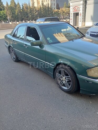 Mercedes C 200 1993, 200,000 km - 2.0 l - Bakı