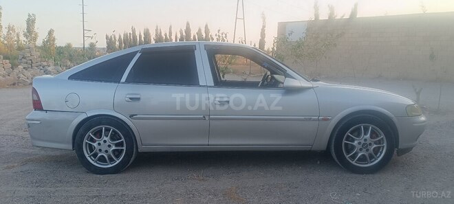 Opel Vectra 1996, 250,000 km - 1.6 l - Bakı