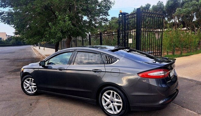 Ford Fusion (North America) 2015, 242,206 km - 1.5 л - Bakı
