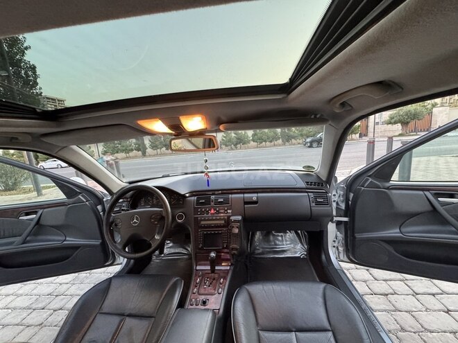 Mercedes E 320 2000, 203,000 km - 3.2 l - Bakı