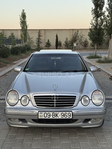 Mercedes E 320 2000, 203,000 km - 3.2 l - Bakı