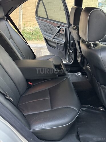 Mercedes E 320 2000, 203,000 km - 3.2 l - Bakı