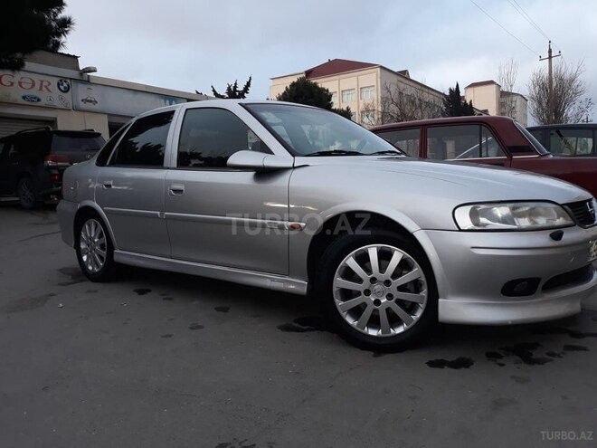 Opel Vectra 1996, 311,000 km - 2.0 l - Bakı