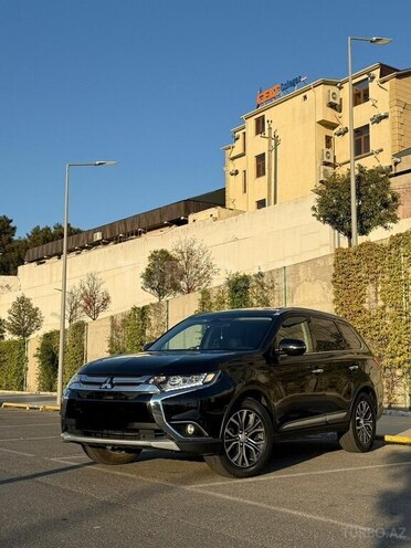Mitsubishi Outlander 2016, 170,000 km - 2.4 l - Bakı