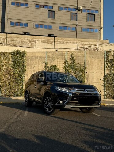 Mitsubishi Outlander 2016, 170,000 km - 2.4 l - Bakı