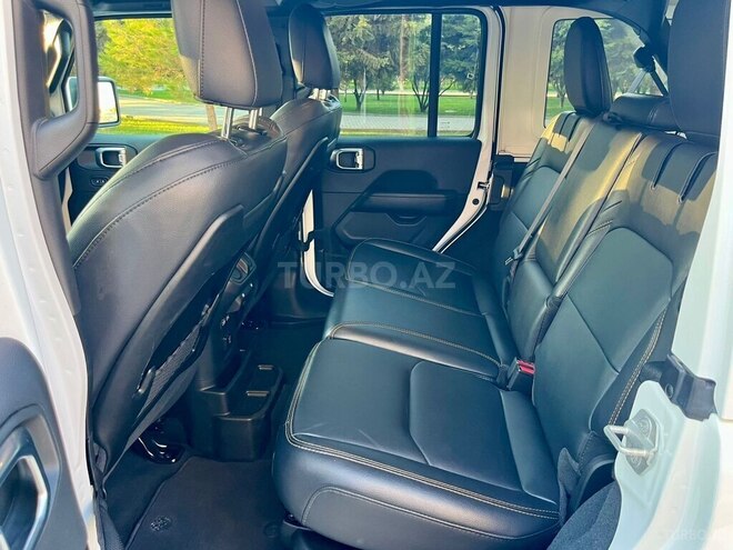 Jeep Wrangler 2024, 8,200 km - 2.0 л - Bakı