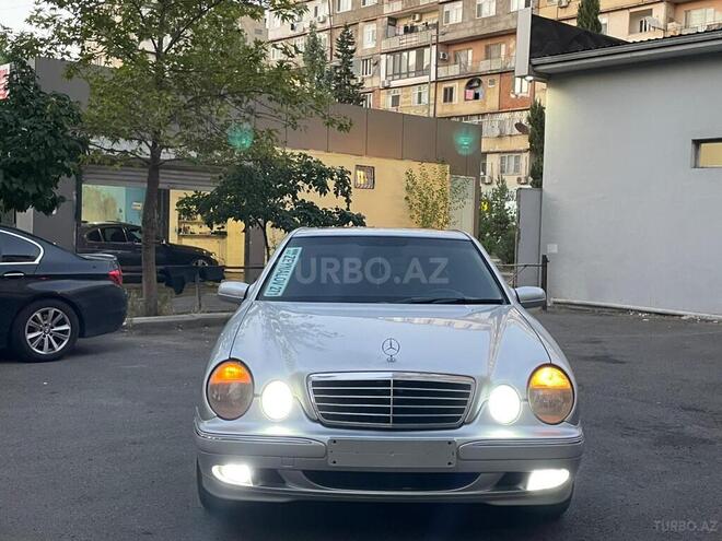 Mercedes E 220 2001, 356,875 km - 2.2 l - Bakı