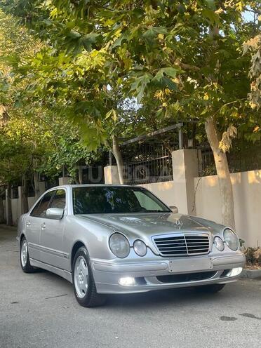 Mercedes E 220 2001, 356,875 km - 2.2 l - Bakı