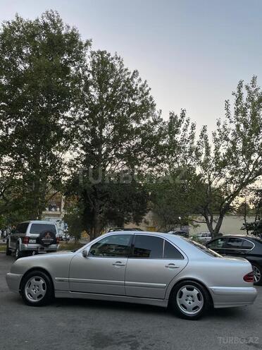 Mercedes E 220 2001, 356,875 km - 2.2 l - Bakı