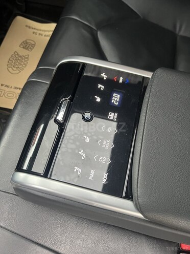 Toyota Camry 2019, 136,000 km - 2.5 l - Quba