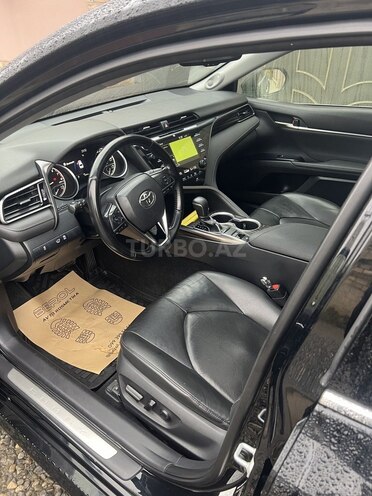 Toyota Camry 2019, 136,000 km - 2.5 l - Quba