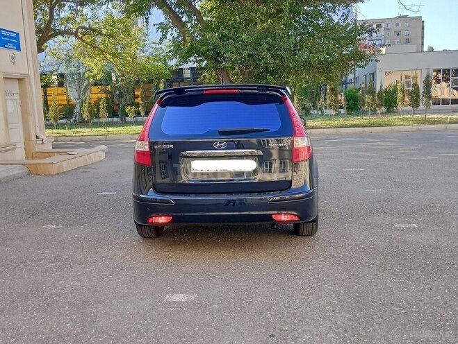 Hyundai i30 2011, 208,500 km - 1.4 л - Bakı