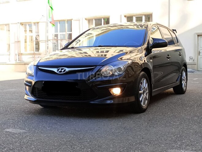 Hyundai i30 2011, 208,500 km - 1.4 л - Bakı
