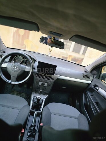 Opel Astra 2006, 244,600 km - 1.3 l - Bakı