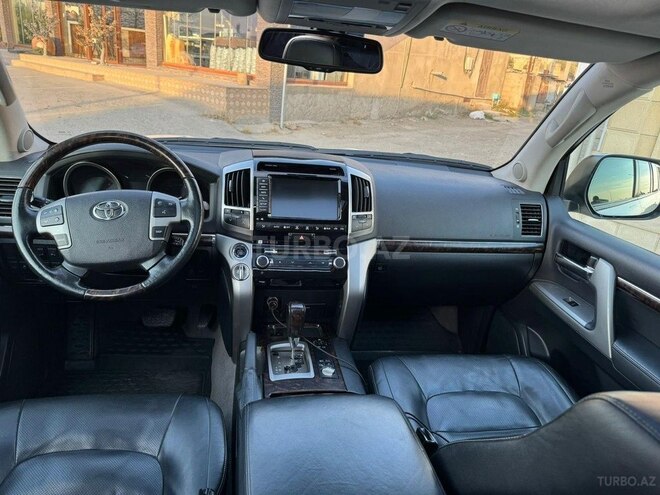 Toyota Land Cruiser 2014, 272,700 km - 4.5 l - Bakı