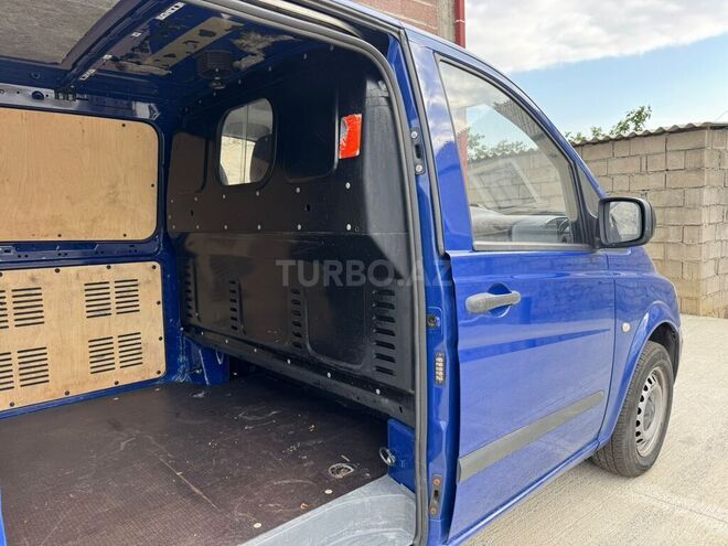 Mercedes Vito 111 2010, 178,000 km - 2.2 l - Bakı