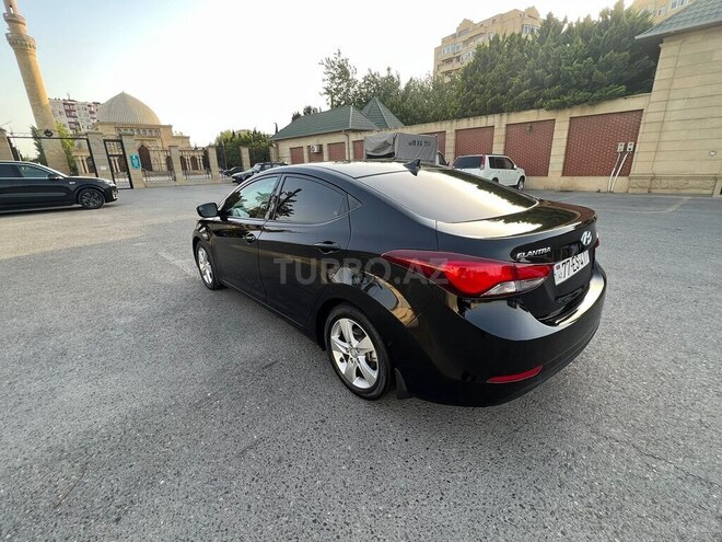 Hyundai Elantra 2015, 218,000 km - 1.8 l - Sumqayıt