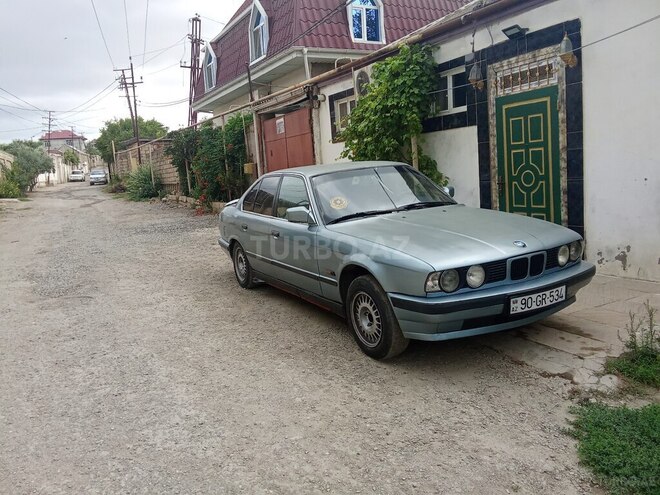 BMW 518 1992, 325,000 km - 1.8 l - Bakı