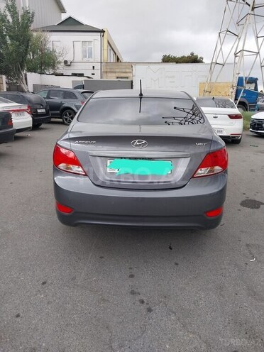 Hyundai Accent 2015, 81,900 km - 1.6 l - Bakı