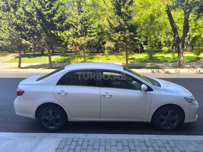 Toyota Corolla 2010, 232,971 km - 1.6 l - Bakı