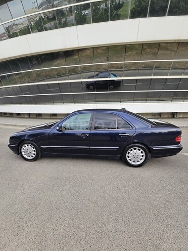 Mercedes E 200 2000, 320,200 km - 2.0 l - Bakı