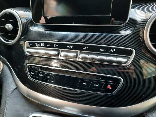 Mercedes V 220 2015, 210,000 km - 2.2 l - Bakı