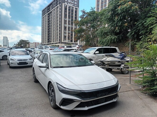 Hyundai Elantra 2023, 16,100 km - 1.5 l - Bakı