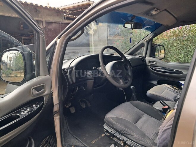 Hyundai H-1 2005, 489,000 km - 2.5 л - Cəlilabad