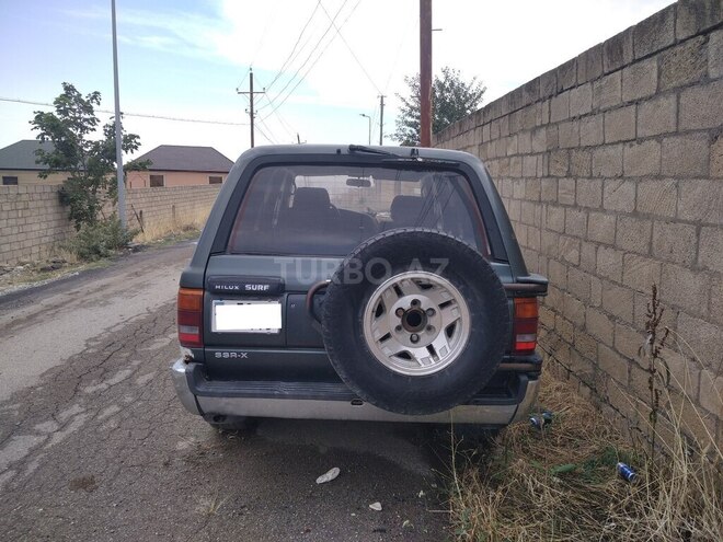 Toyota Hilux Surf 1992, 300,000 km - 2.4 l - Şamaxı