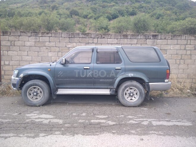 Toyota Hilux Surf 1992, 300,000 km - 2.4 l - Şamaxı