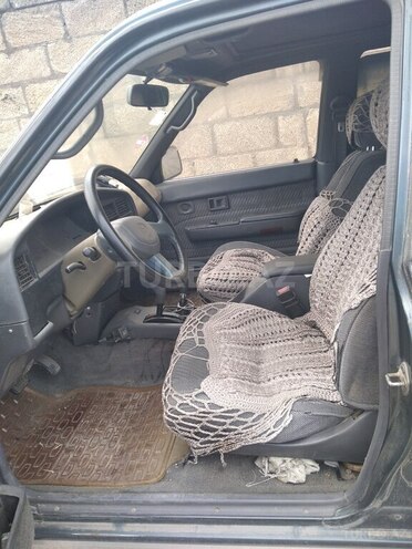 Toyota Hilux Surf 1992, 300,000 km - 2.4 l - Şamaxı