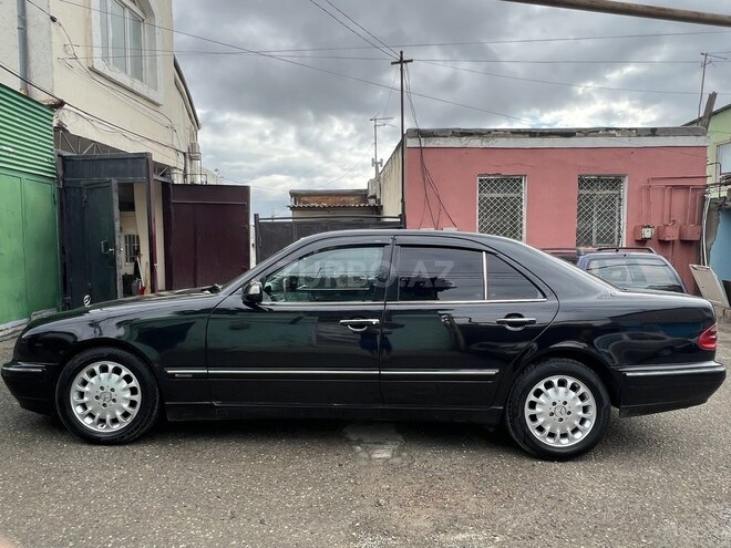 Mercedes E 320 2000, 368,000 km - 3.2 l - Bakı