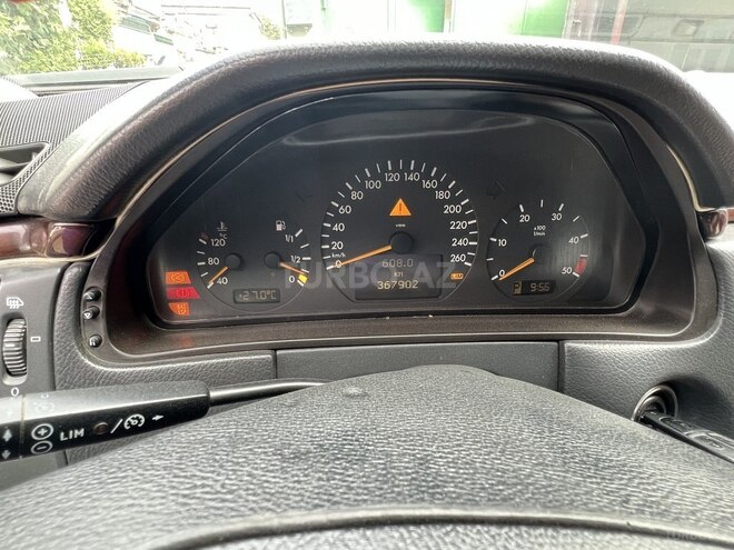 Mercedes E 320 2000, 368,000 km - 3.2 l - Bakı