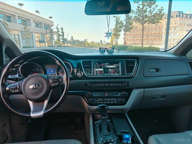 Kia Carnival 2015, 125,000 km - 2.2 l - Bakı