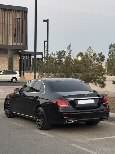 Mercedes E 200 2016, 299,000 km - 2.0 l - Bakı