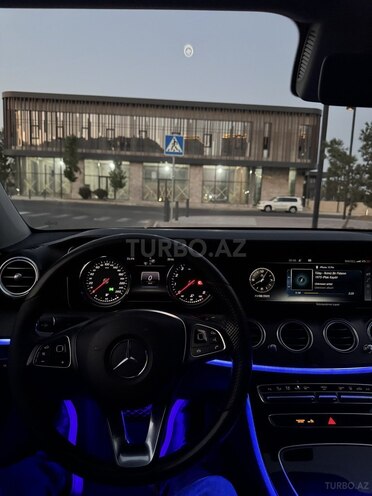 Mercedes E 200 2016, 299,000 km - 2.0 l - Bakı