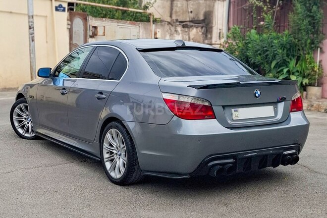 BMW 520 2008, 334,000 km - 2.0 l - Bakı