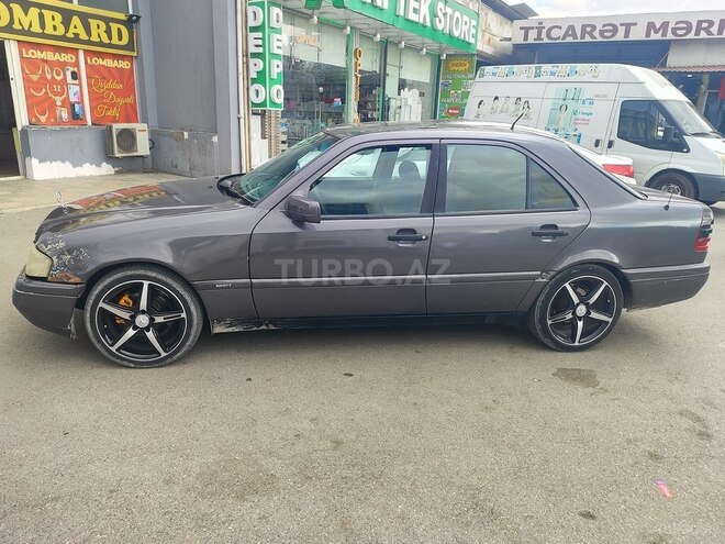 Mercedes C 180 1993, 666,785 km - 1.8 л - Bakı