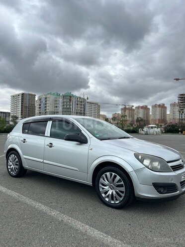 Opel Astra 2006, 300,000 km - 1.8 l - Sumqayıt