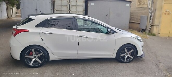 Hyundai i30 2012, 318,369 km - 1.6 l - Bakı